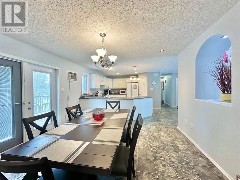 22567325 CHURCHILL PARK ROAD ROAD Image 11