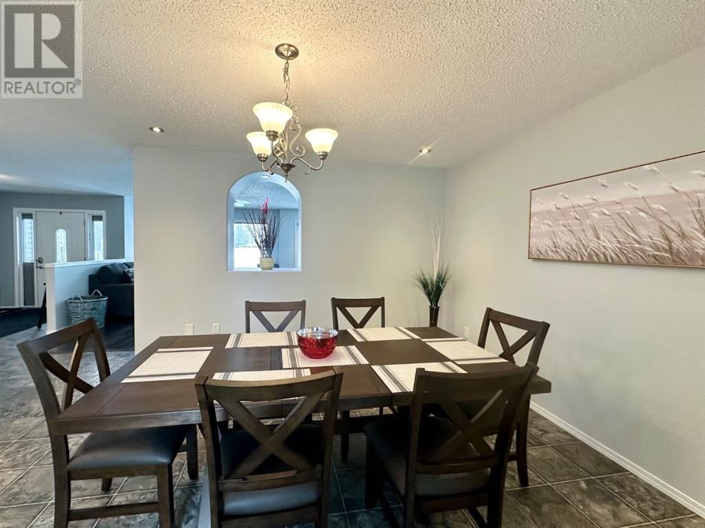 22567325 CHURCHILL PARK ROAD ROAD Image 13