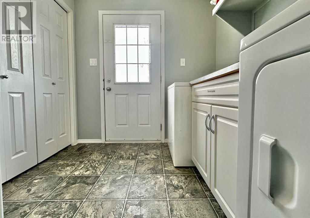 22567325 CHURCHILL PARK ROAD ROAD Image 15