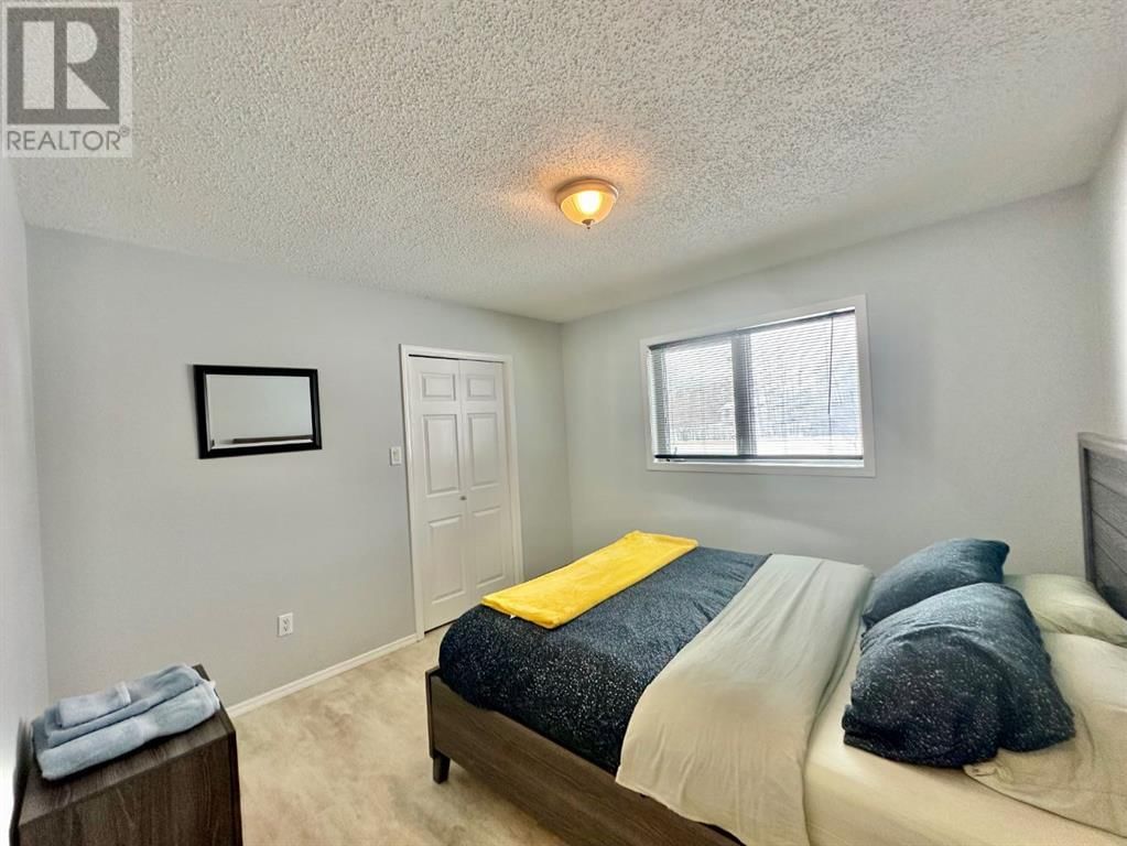 22567325 CHURCHILL PARK ROAD ROAD Image 24