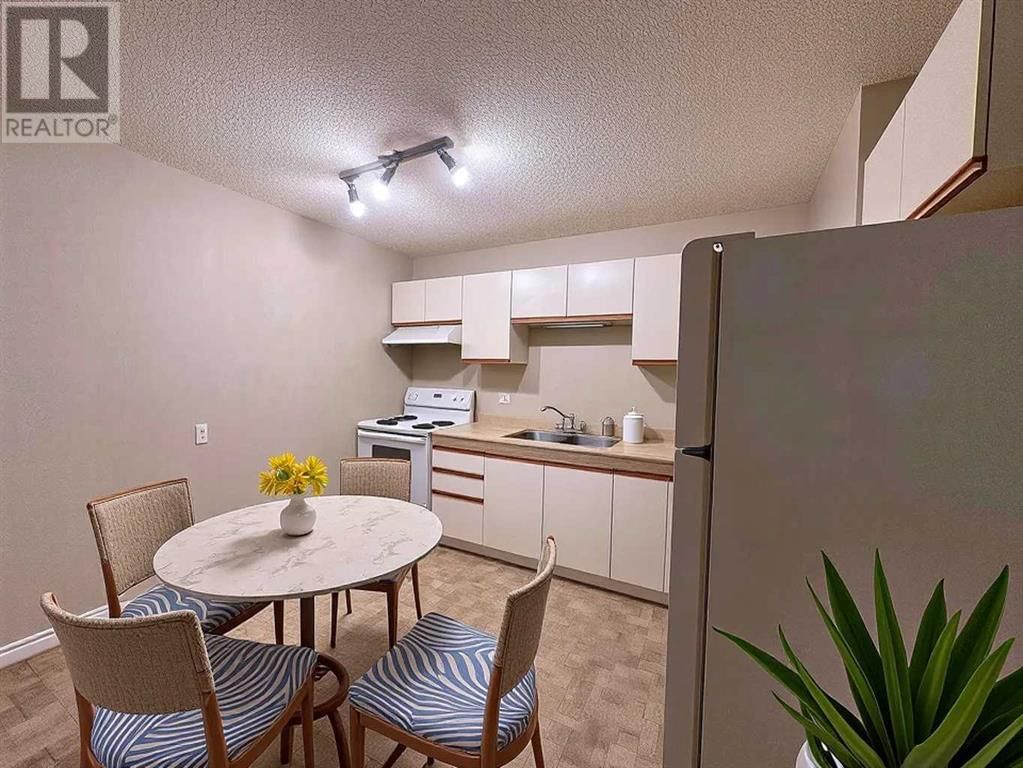 114 MOUNT PLEASANT DRIVE Image 2
