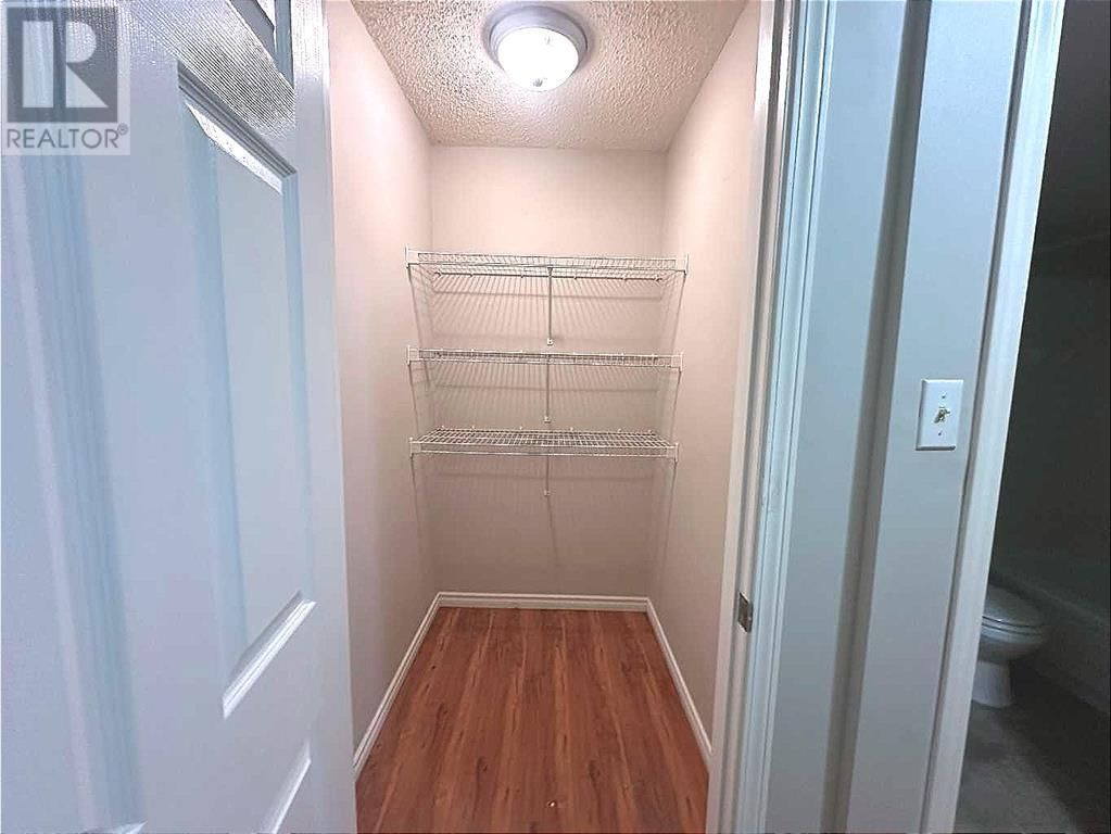 114 MOUNT PLEASANT DRIVE Image 9
