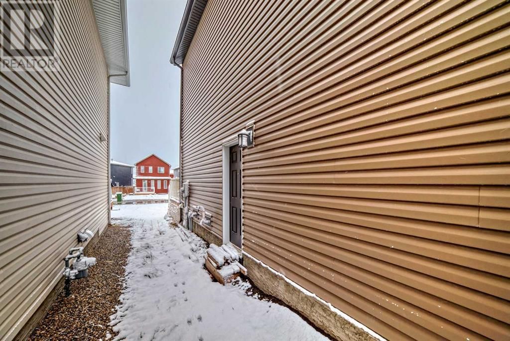 64 EVANSCREST PLACE NORTHWEST Image 37