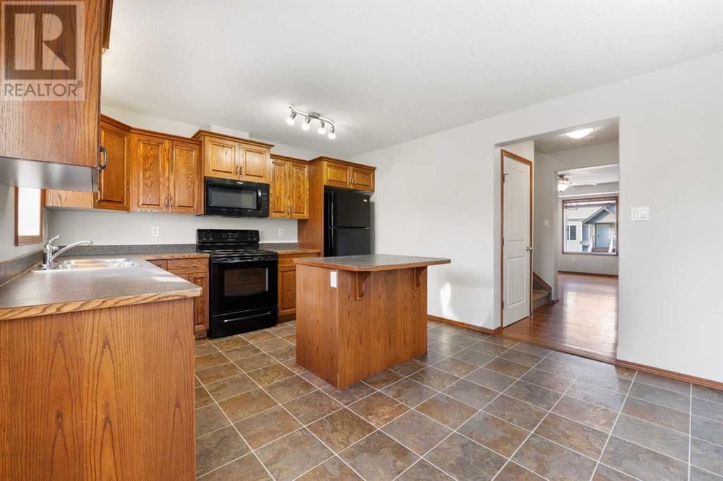 71 RODEO WAY Image 11