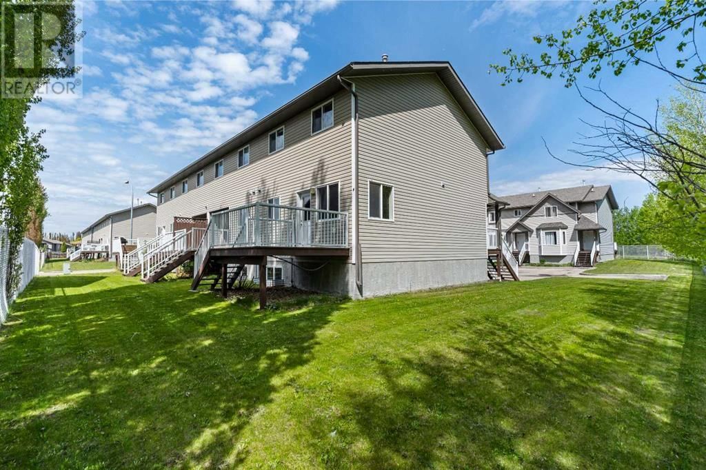 71 RODEO WAY Image 24