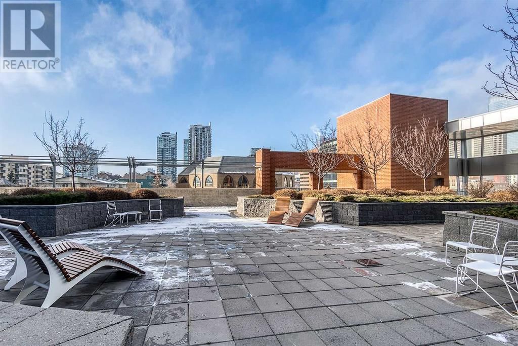 211 13 AVENUE SOUTHEAST Image 36