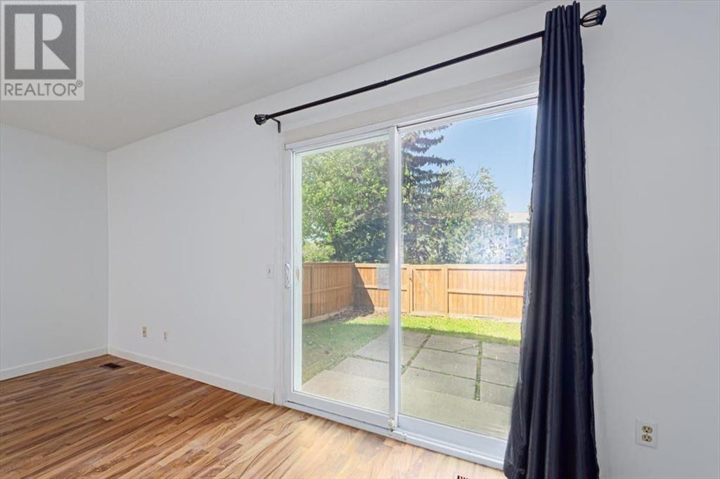 4810 40 AVENUE SOUTHWEST Image 16