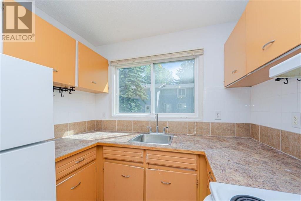 4810 40 AVENUE SOUTHWEST Image 19