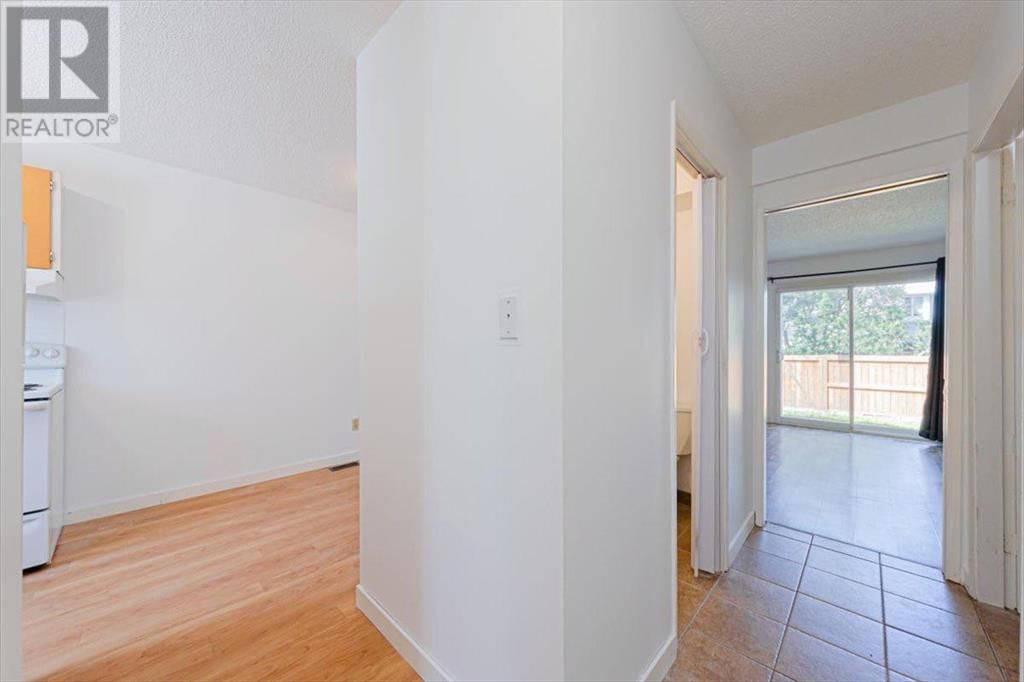 4810 40 AVENUE SOUTHWEST Image 21