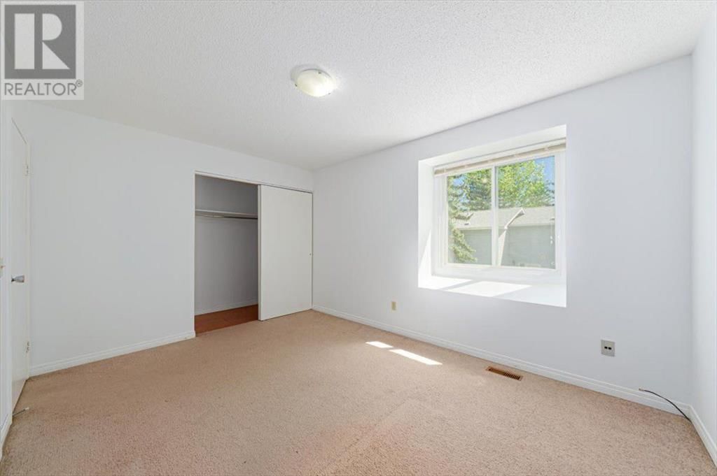 4810 40 AVENUE SOUTHWEST Image 24