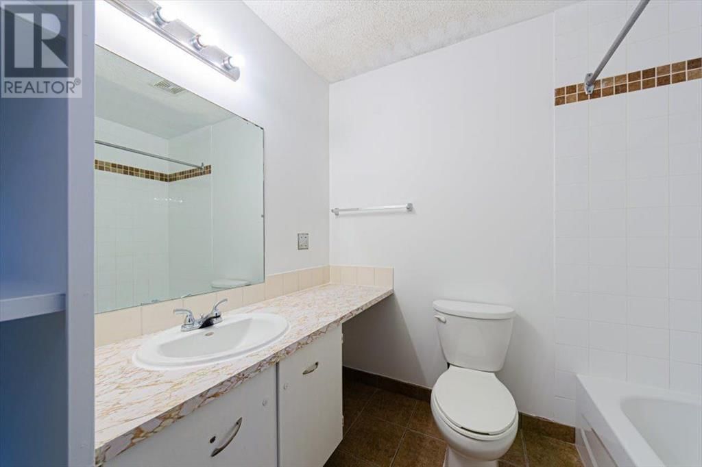 4810 40 AVENUE SOUTHWEST Image 31