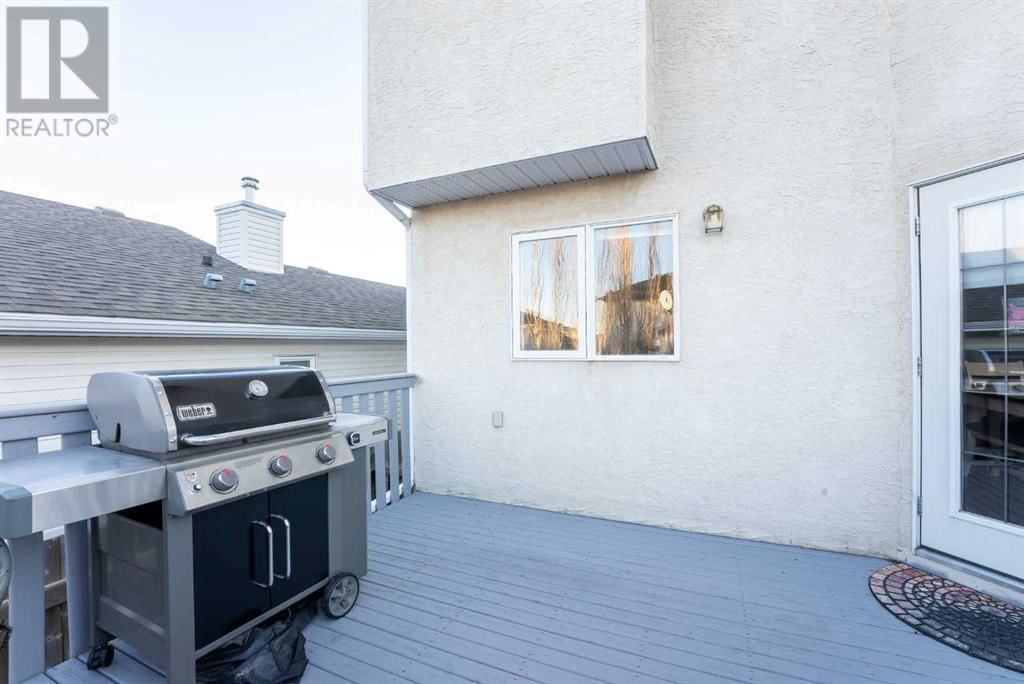 19 Fairmont Gate S Lethbridge, Alberta