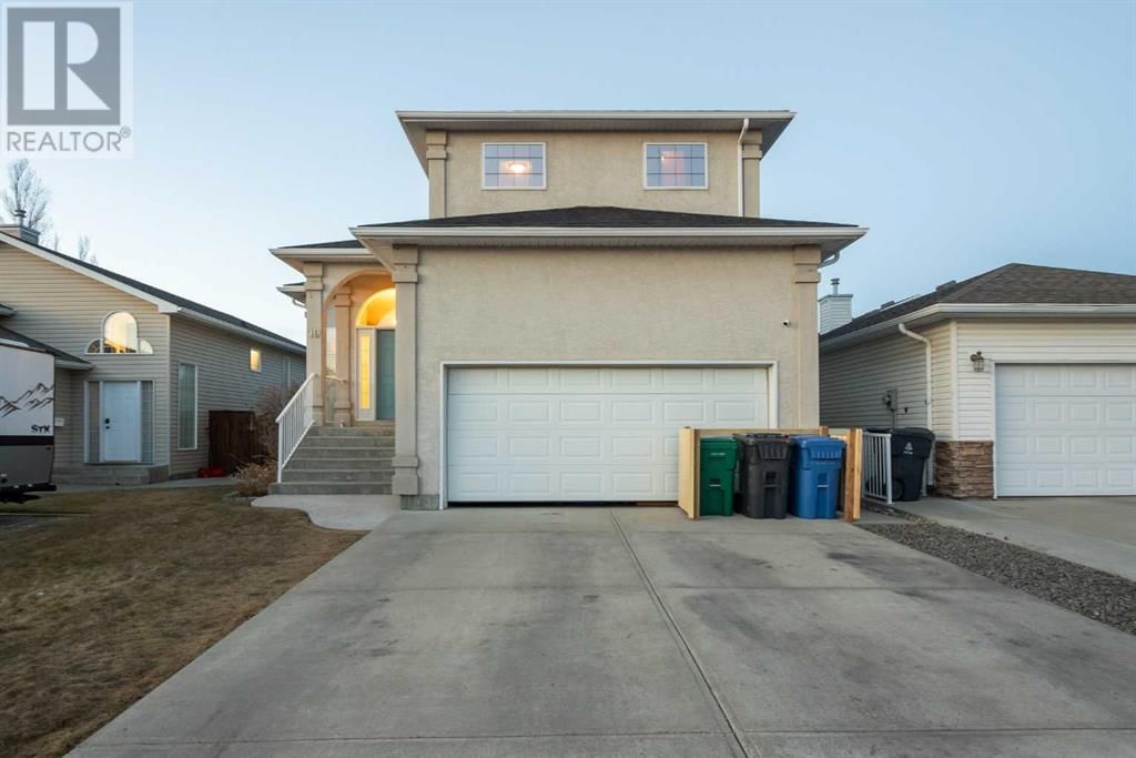 19 Fairmont Gate S Lethbridge, Alberta