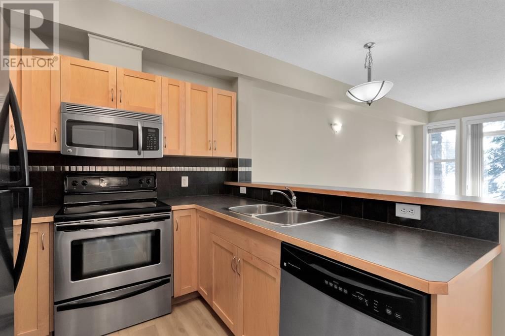 211 ASPEN STONE BOULEVARD SOUTHWEST Image 6