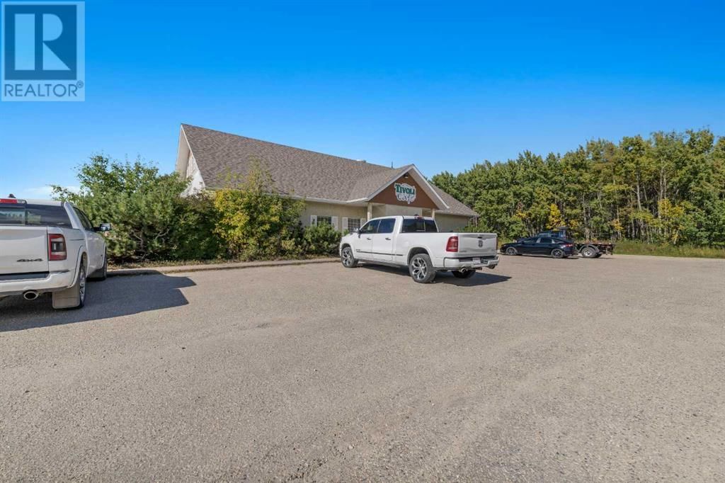 1916 10 AVENUE Image 3