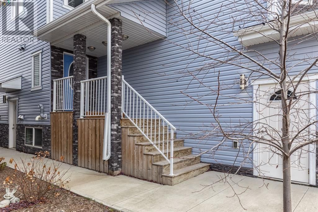 135 AIRMONT COURT Image 2