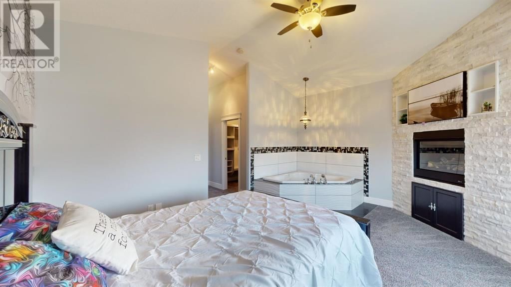 135 AIRMONT COURT Image 29