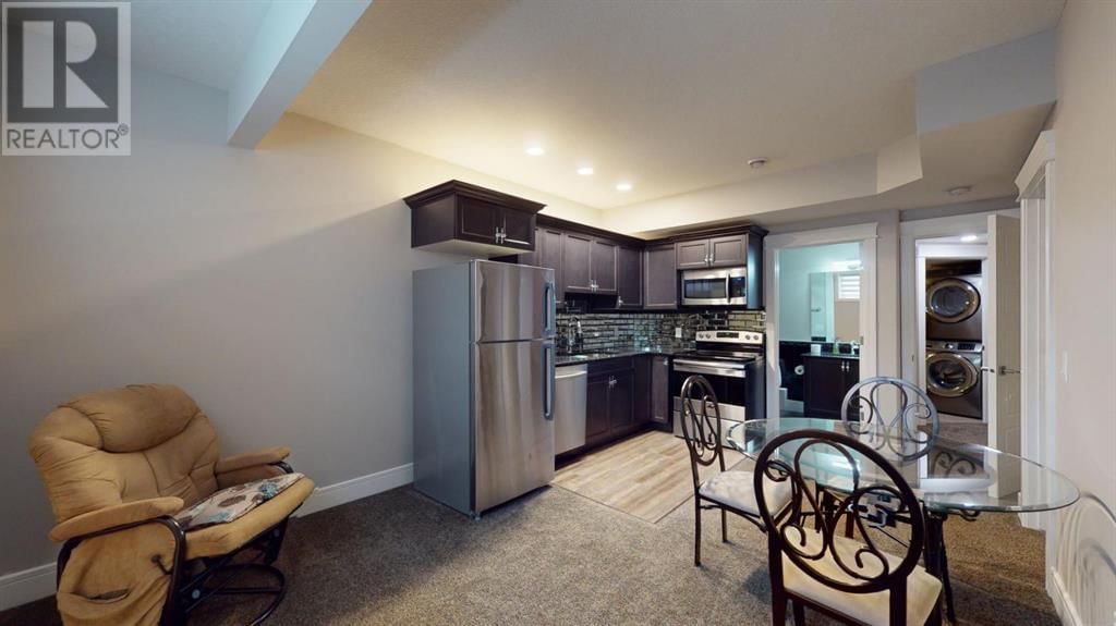 135 AIRMONT COURT Image 38