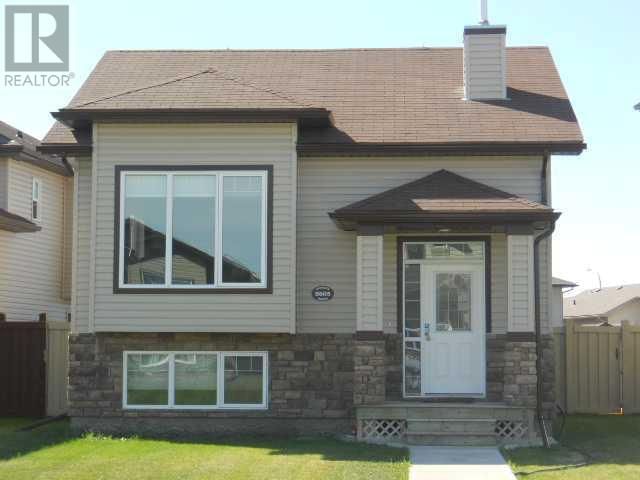 8605 102b Avenue Grande Prairie, Alberta