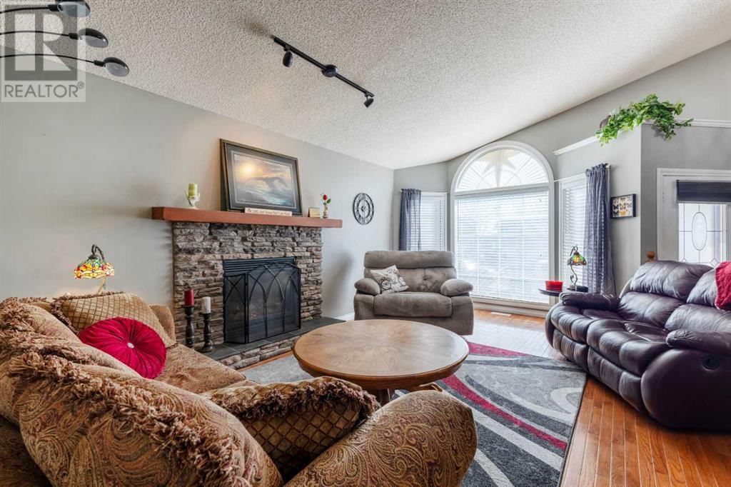 146 Tipping Close Airdrie, Alberta