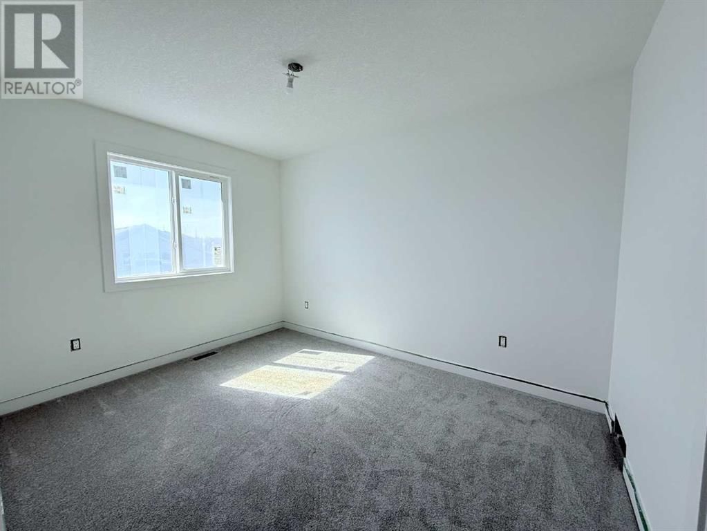 8533 71A AVENUE Image 16