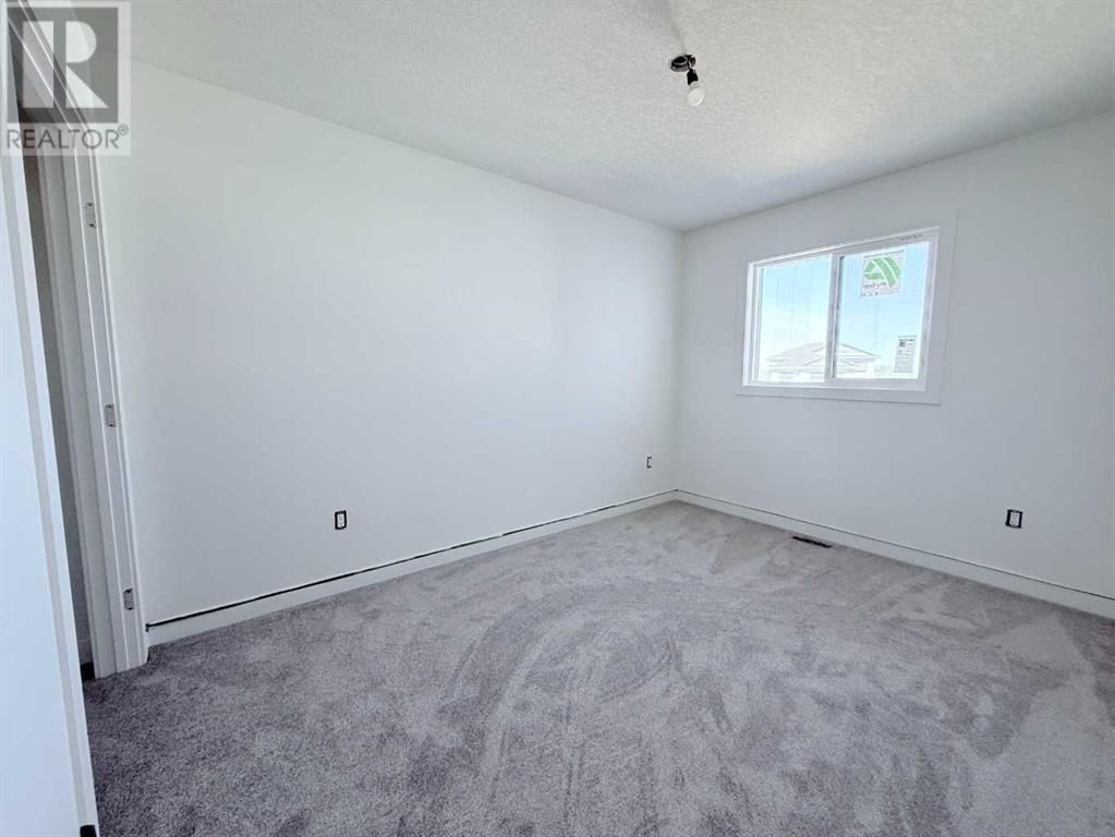 8533 71A AVENUE Image 17