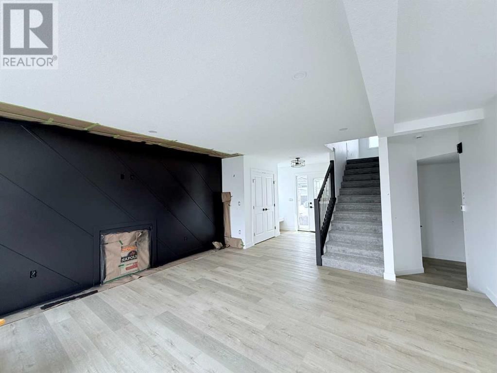 8533 71A AVENUE Image 3