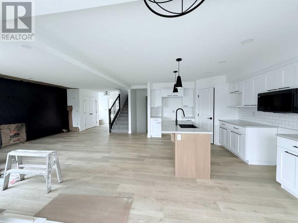 8533 71A AVENUE Image 5