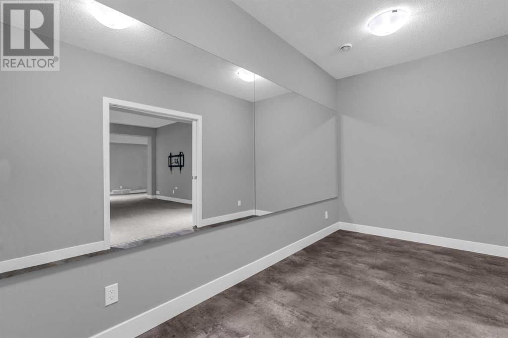 164 CRANBROOK DRIVE SOUTHEAST Image 38
