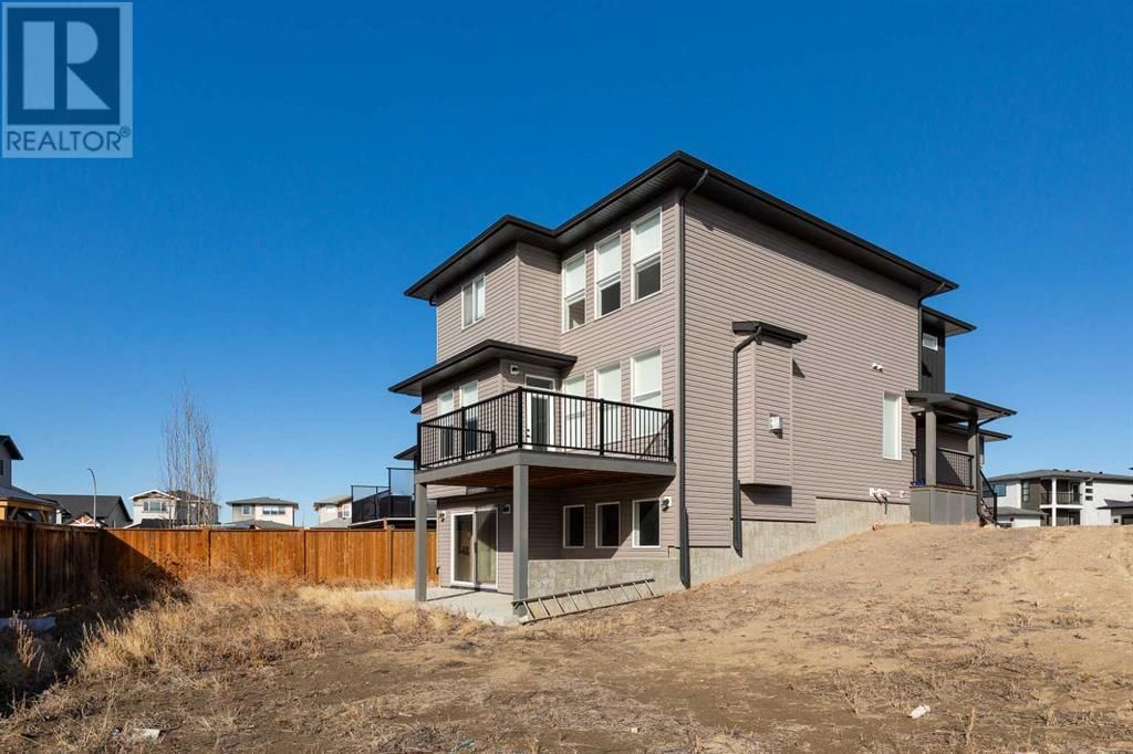 512 Greywolf Cove N Lethbridge, Alberta