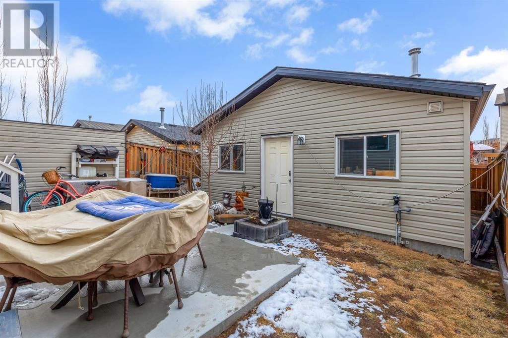 2096 Luxstone Boulevard Sw Airdrie, Alberta