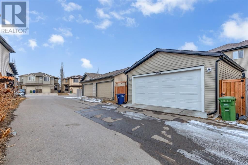 2096 Luxstone Boulevard Sw Airdrie, Alberta