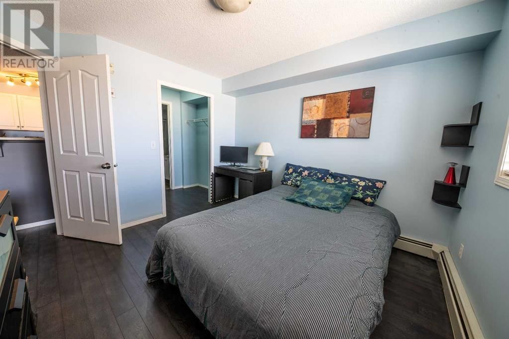 4975 130 AVENUE SOUTHEAST Image 13