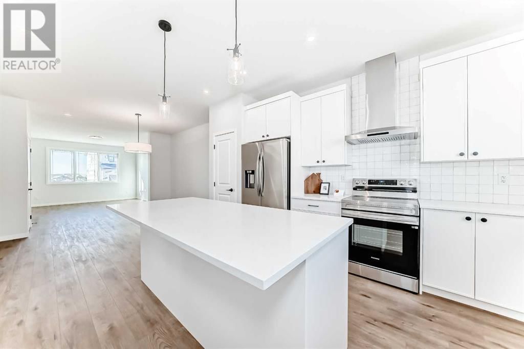 101 LUCAS PLACE NORTHWEST Image 6