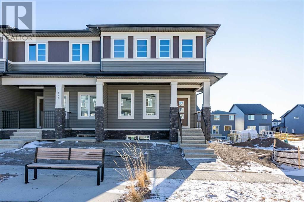 148 Lawson Lane Se Airdrie, Alberta