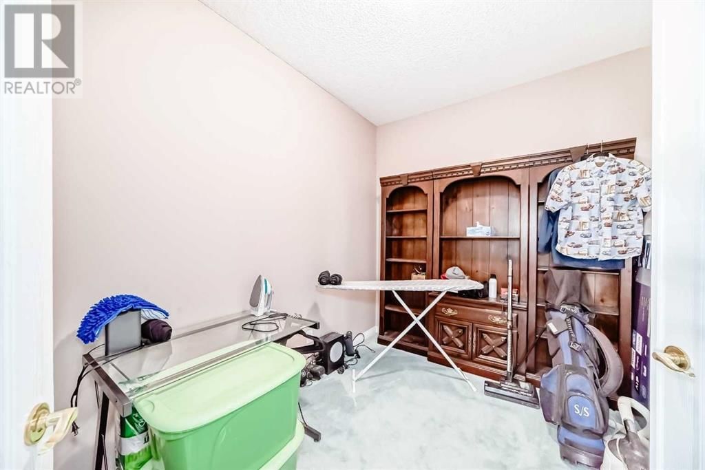 14645 6 STREET SOUTHWEST Image 33