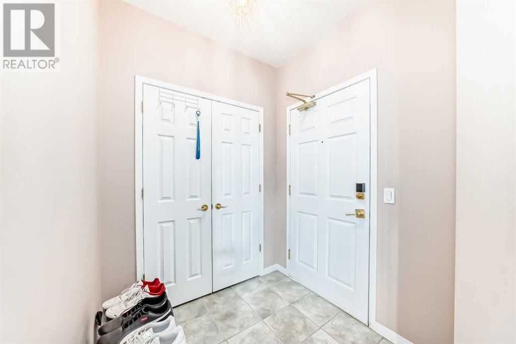 14645 6 STREET SOUTHWEST Image 4