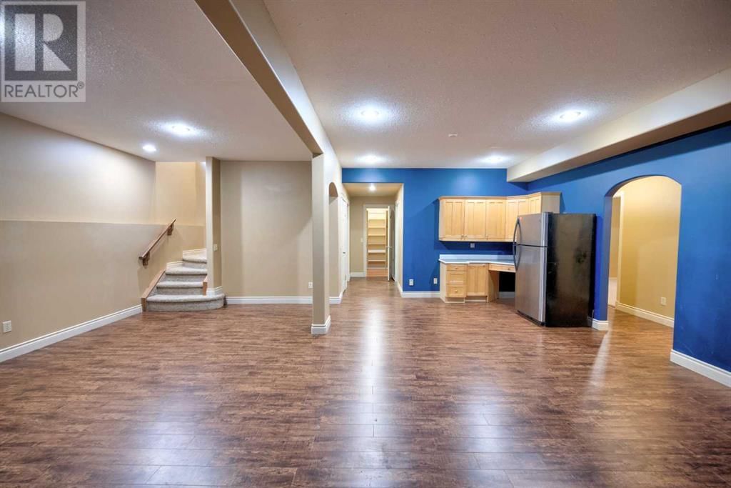 206 PARKVIEW ESTATES Image 38