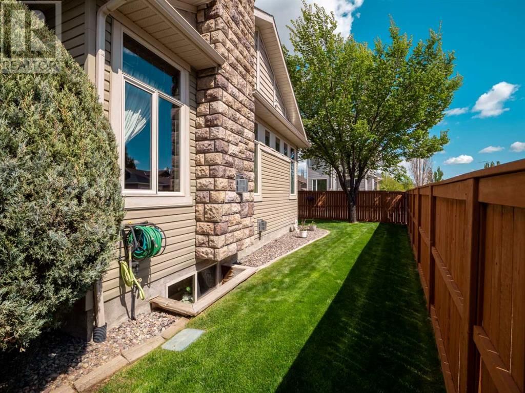 240 Riverpark Boulevard West Lethbridge, Alberta