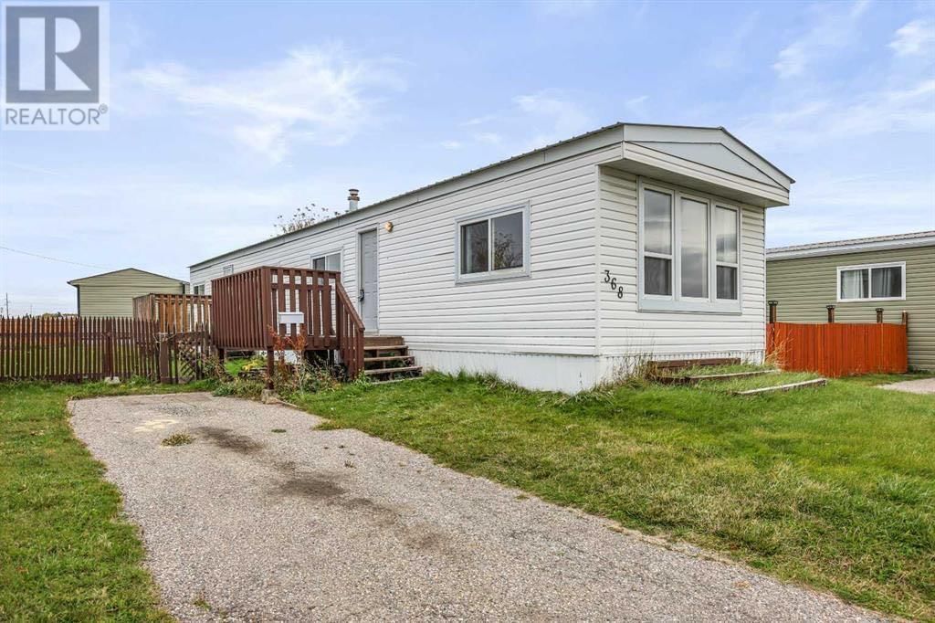 6220 17 AVENUE SOUTHEAST Image 1