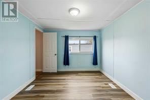 6220 17 AVENUE SOUTHEAST Image 4