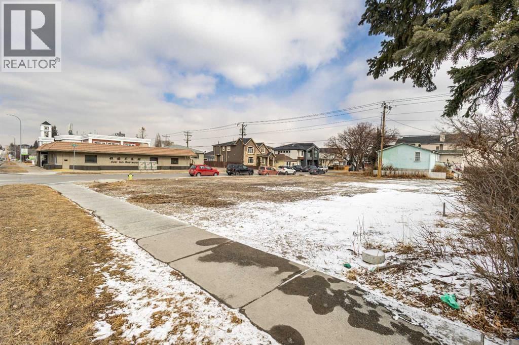 2620 Centre Street property photo