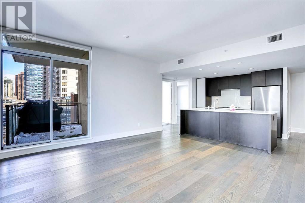 1111 10 STREET SOUTHWEST Image 23