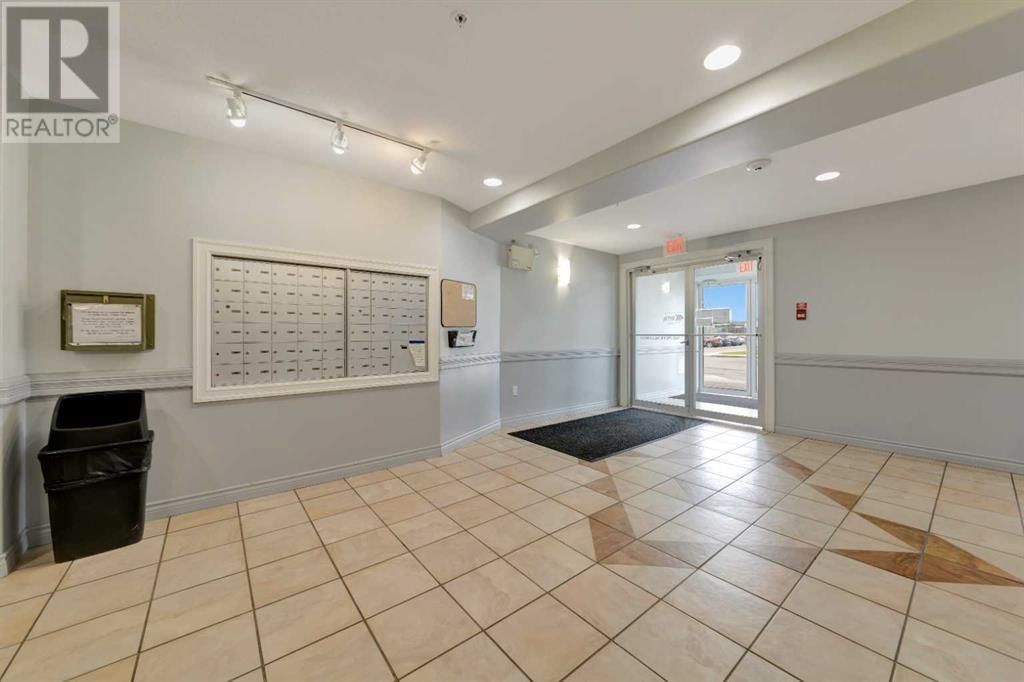 5101 18 STREET Image 3