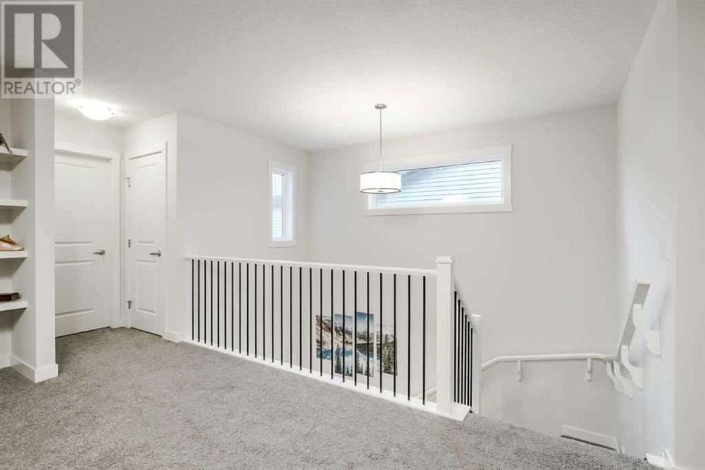 225 SAGE BLUFF RISE NORTHWEST Image 20