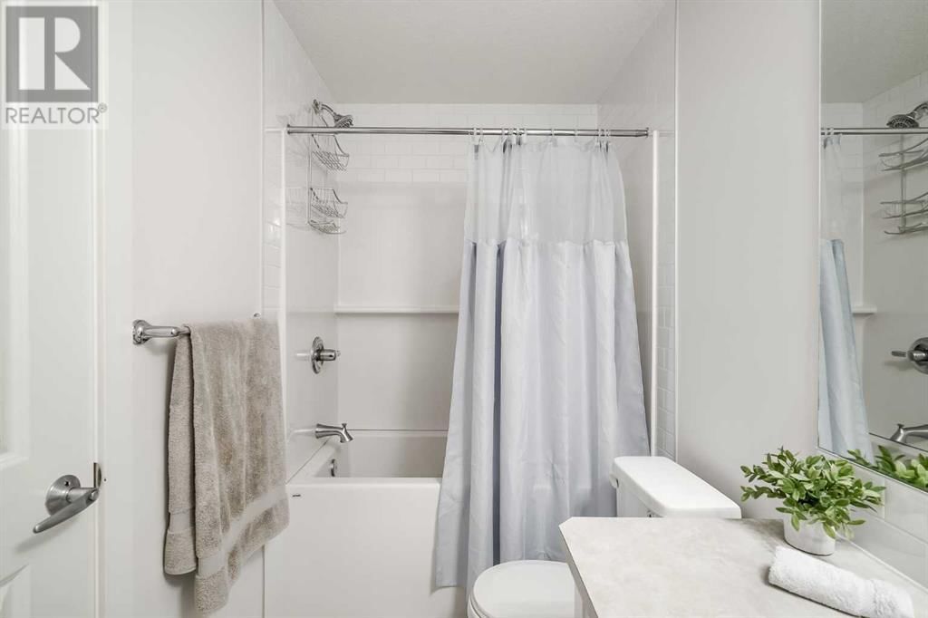 225 SAGE BLUFF RISE NORTHWEST Image 37