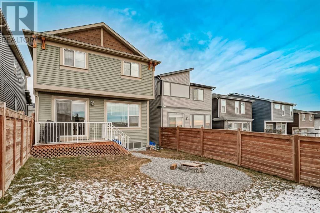 225 SAGE BLUFF RISE NORTHWEST Image 39