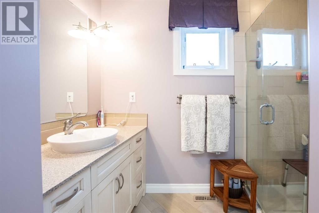 252 Riverpark Boulevard West Lethbridge, Alberta