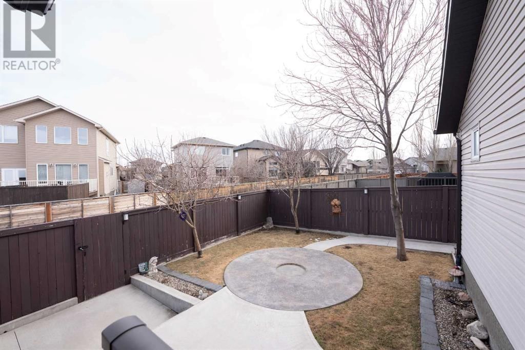 252 Riverpark Boulevard West Lethbridge, Alberta