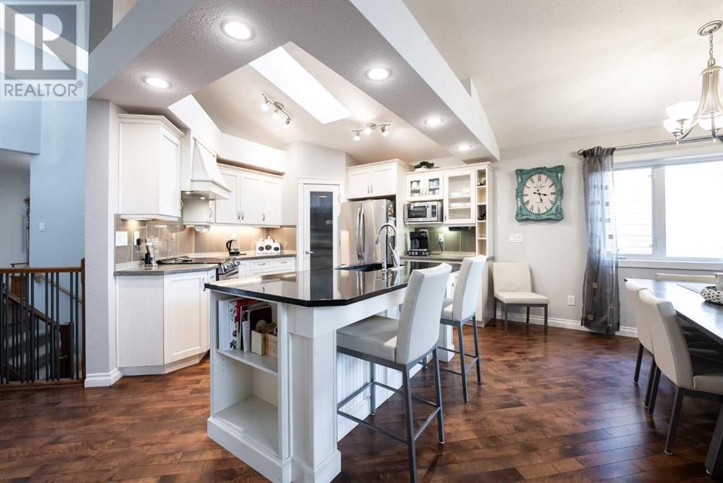252 Riverpark Boulevard West Lethbridge, Alberta